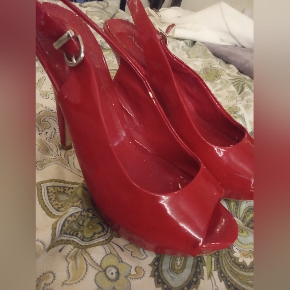 Aldo Glossy Red Peep-Toe Slingback Heels Size 7.5 Gorgeous Pre-owned